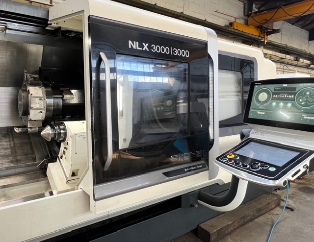 Tour DMG NLX3000Y